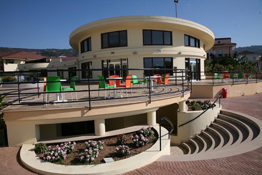 Hotel Resort Lido Degli Aranci วีโบ วาเลนเซีย ภายนอก รูปภาพ